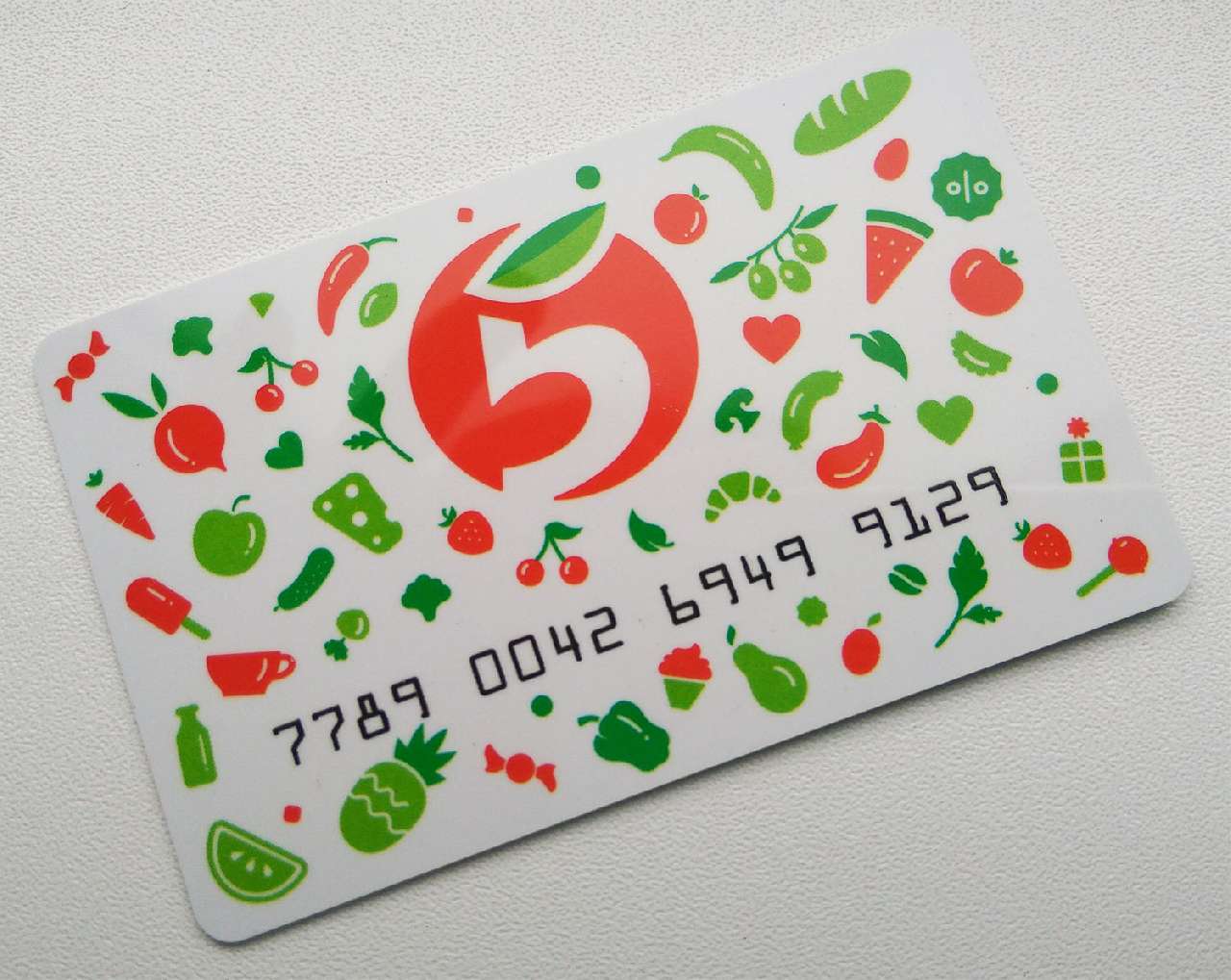 5ka card. Карта Пятерочки. Карта Пятёрочки Выручайка. Карта Пятерочки выручай карта. Карта пятерочкипятерочки.