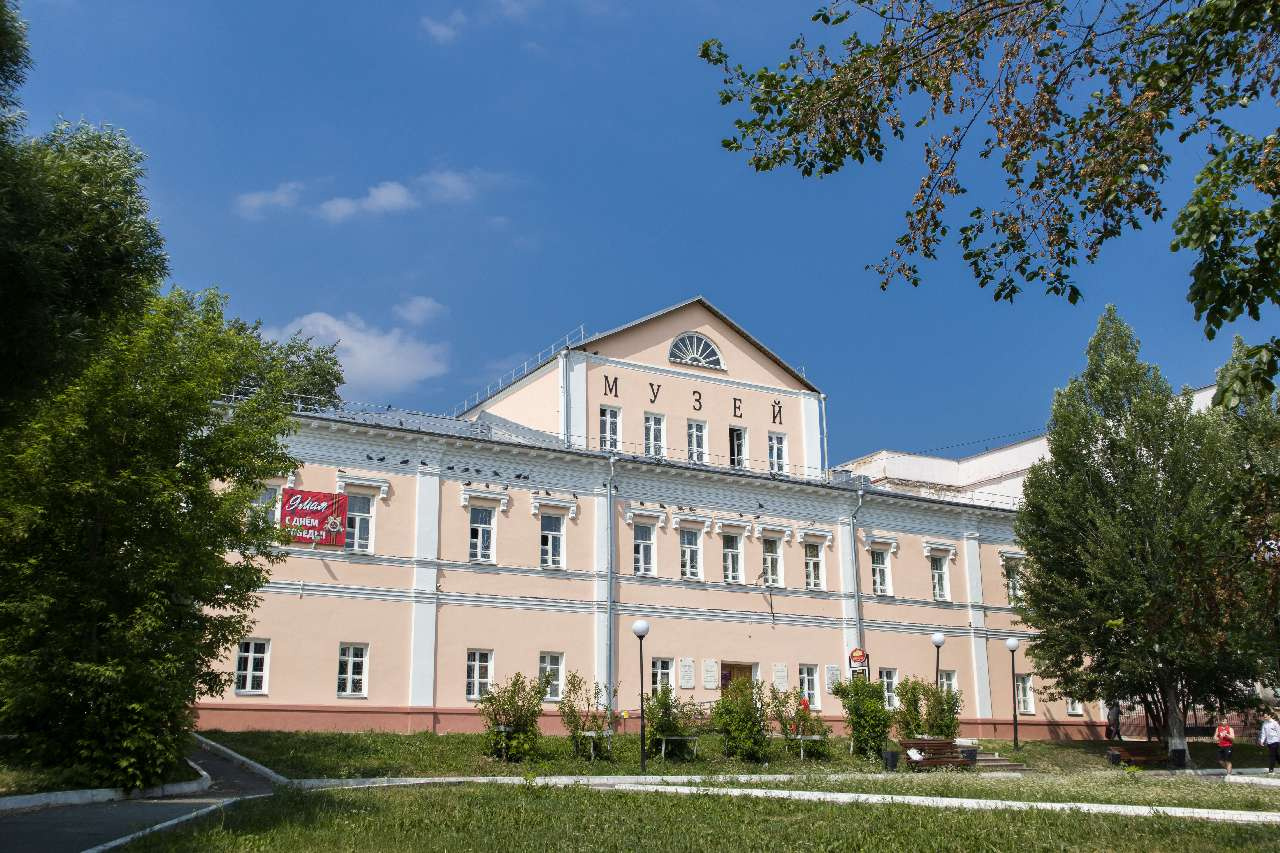 У златоустовского музея появился «именной» конверт