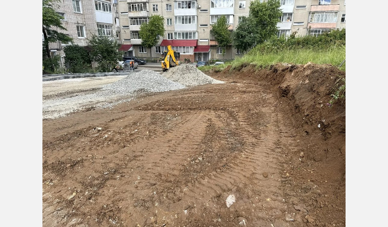Сэкономили: в Златоусте обещали благоустроить больше дворов