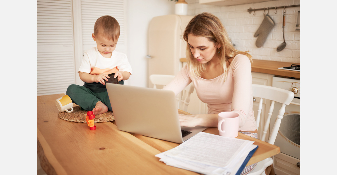 Работодателям запретят вводить испытательный срок для мам с детьми до трёх лет