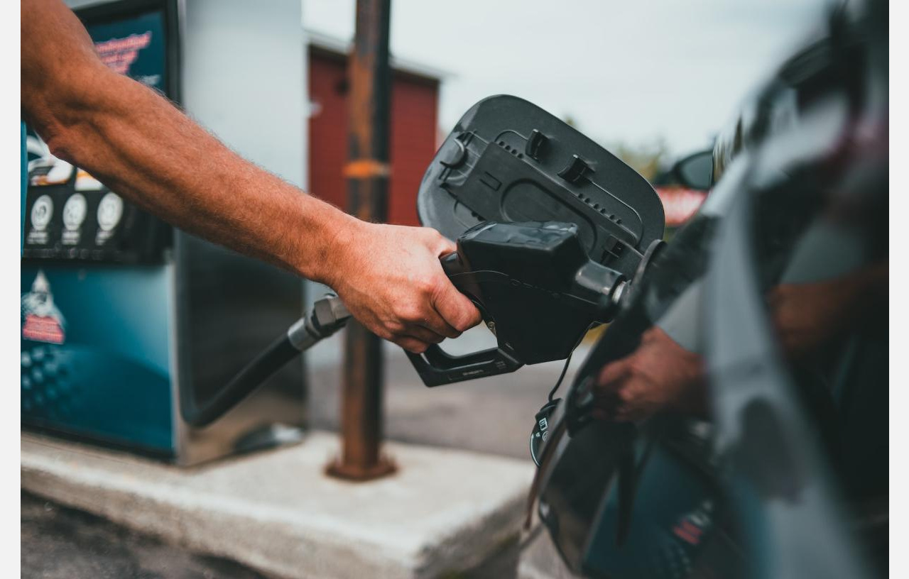 Не газуй: водитель-ас из Златоуста рассказал, как экономит 300 литров бензина в год