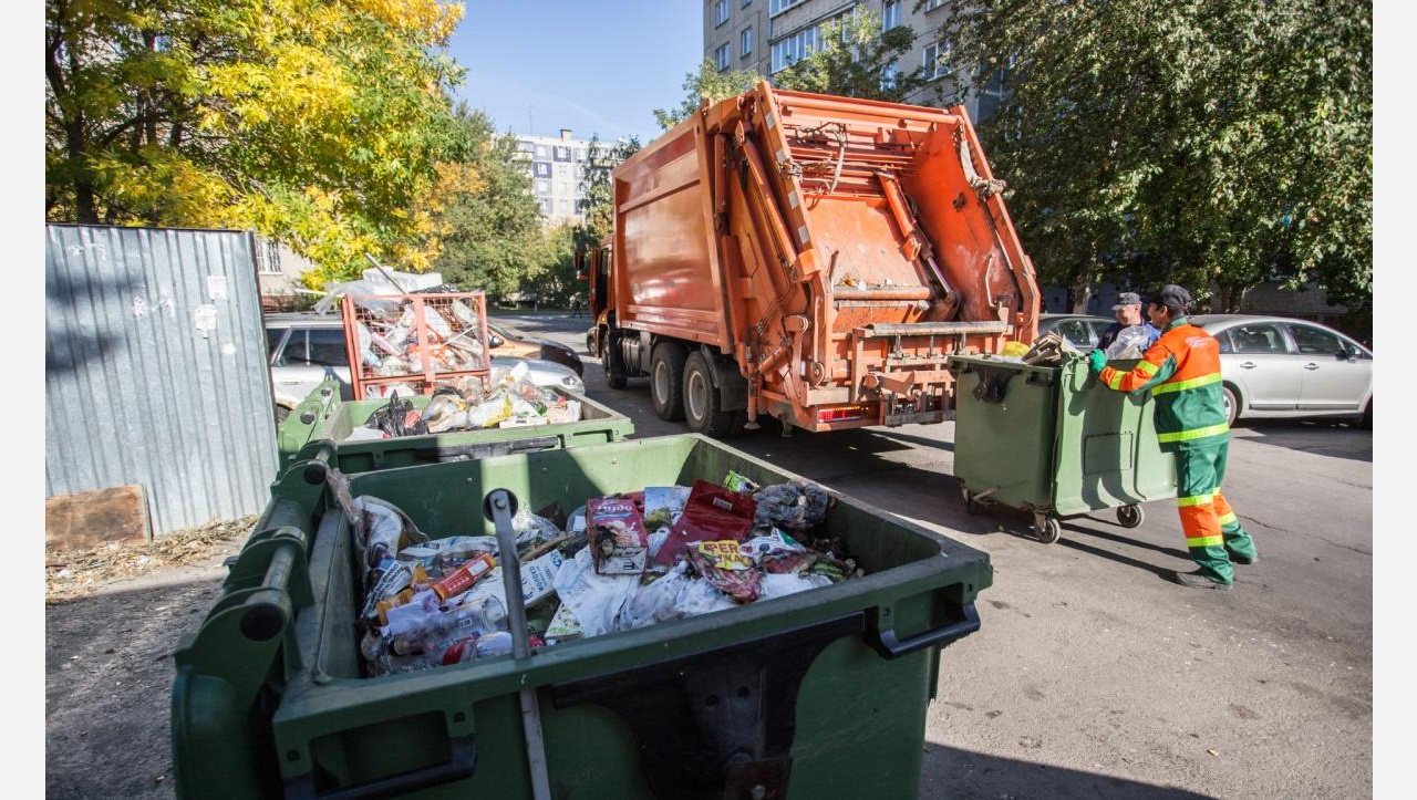 Долги за вывоз мусора с жителей Златоуста взыщут в суде