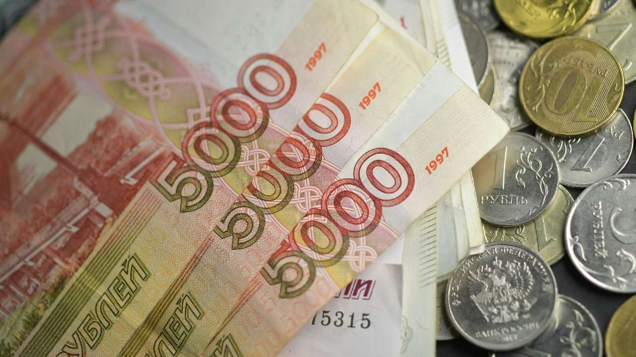 В Челябинской области повысили зарплату бюджетникам