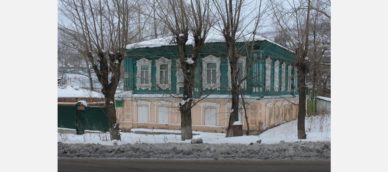 В Златоусте спасают дом родителей маршала Шапошникова