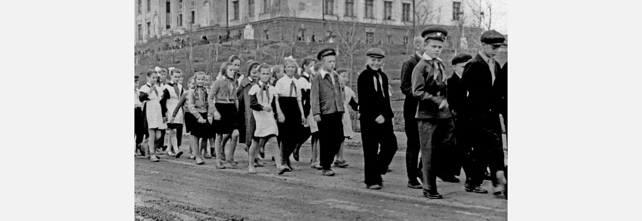 19 мая — День пионерии: страницы истории Златоуста
