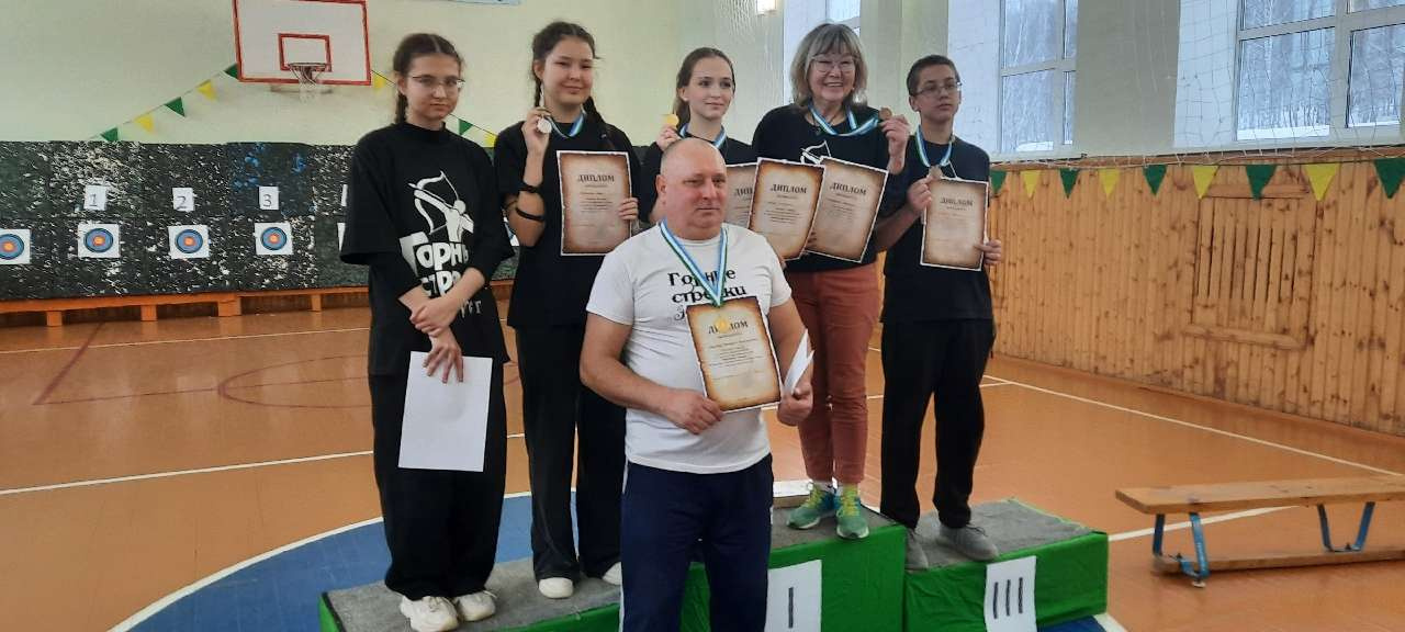 Лучники из Златоуста настреляли полный комплект наград