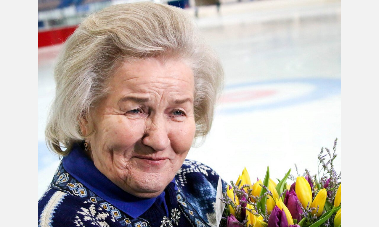 «Уральской молнии» - 85: самая знаменитая златоустовская спортсменка принимает поздравления
