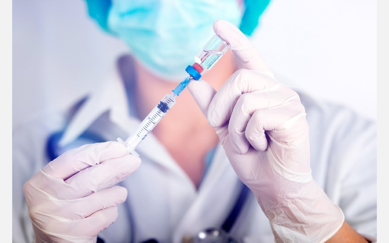 Златоустовцев приглашают на вакцинацию в «Тарелку»