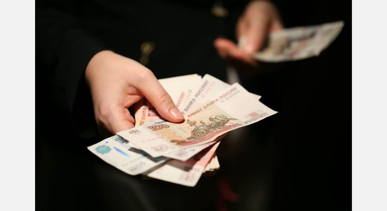 Денежки текли рекой: в Златоусте за фиктивную вакцинацию медсестра и её подельники брали от 3 до 6 тысяч рублей