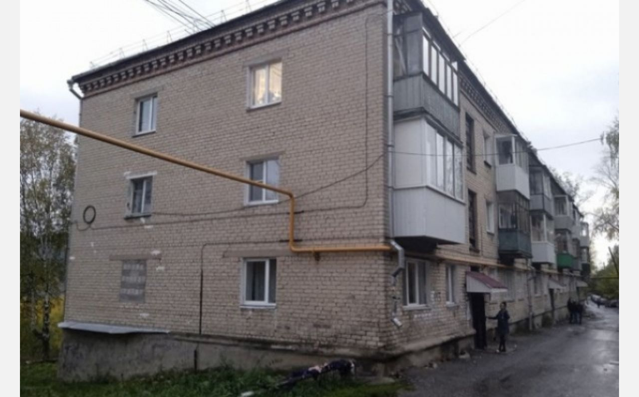 Тепло не радует: в Златоусте затопило жилой дом