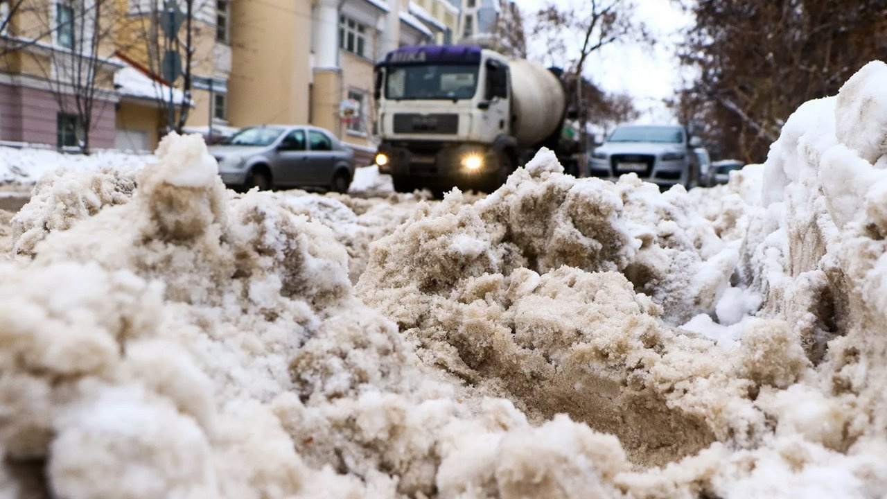 Златоуст утонул в снежной каше