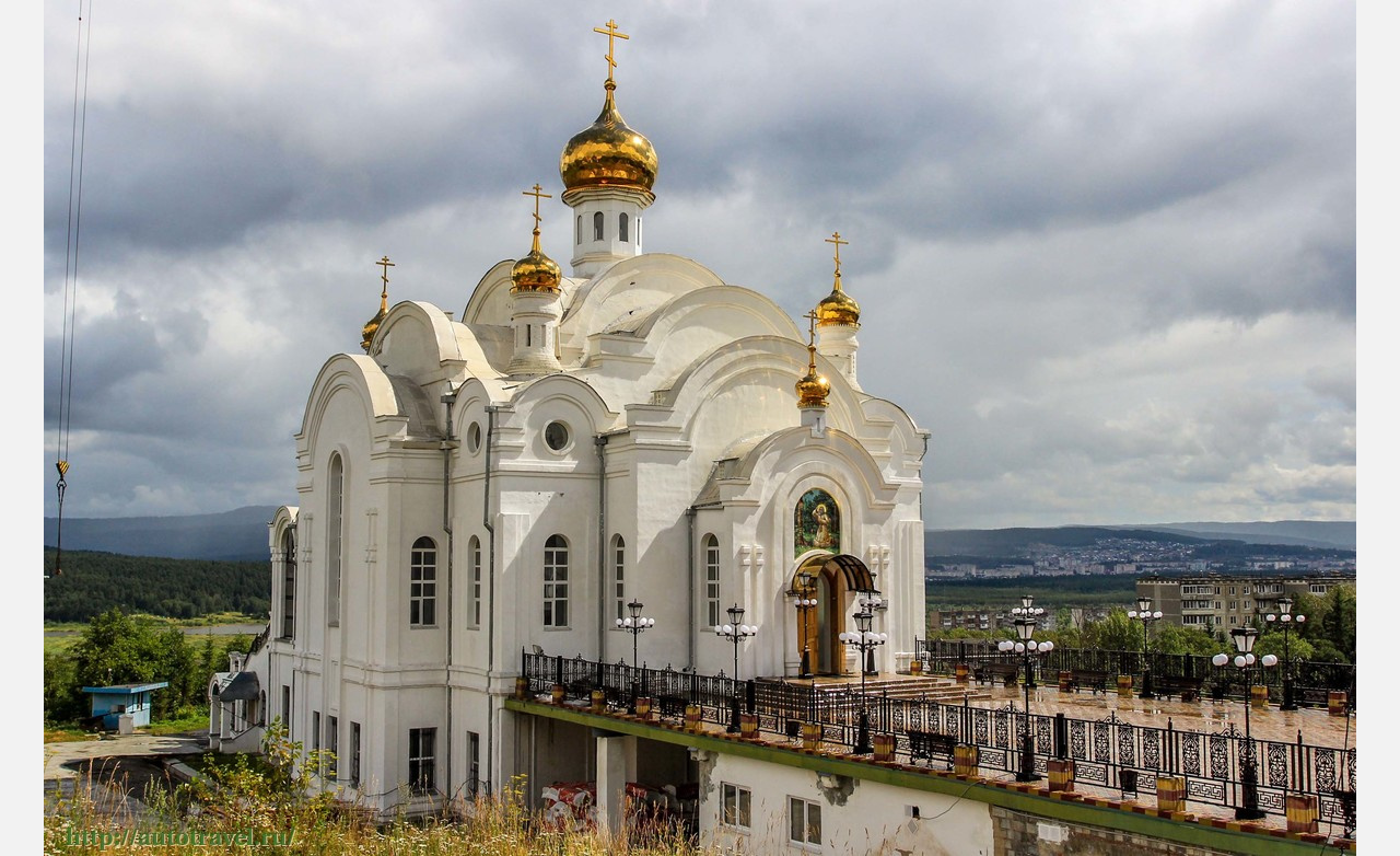 Православные златоустовцы отмечают Покров