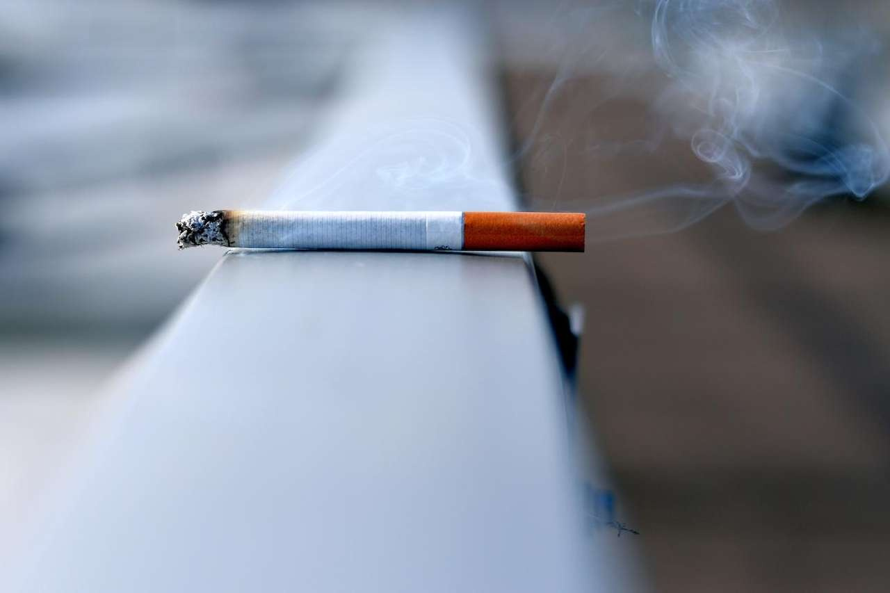 Жители Челябинской области бросают курить