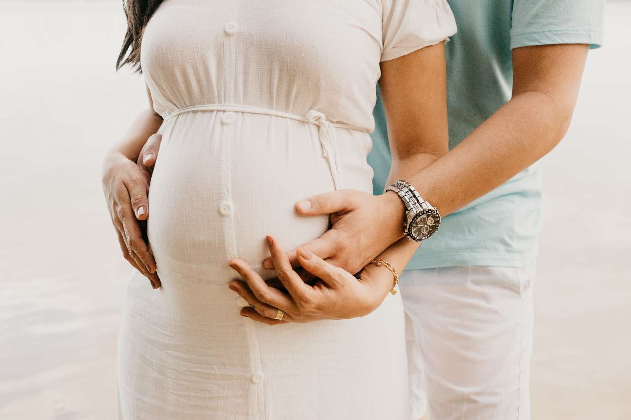 «Пусть он выйдет!»: чем закончился визит беременной жительницы Златоуста к врачу вместе с мужем