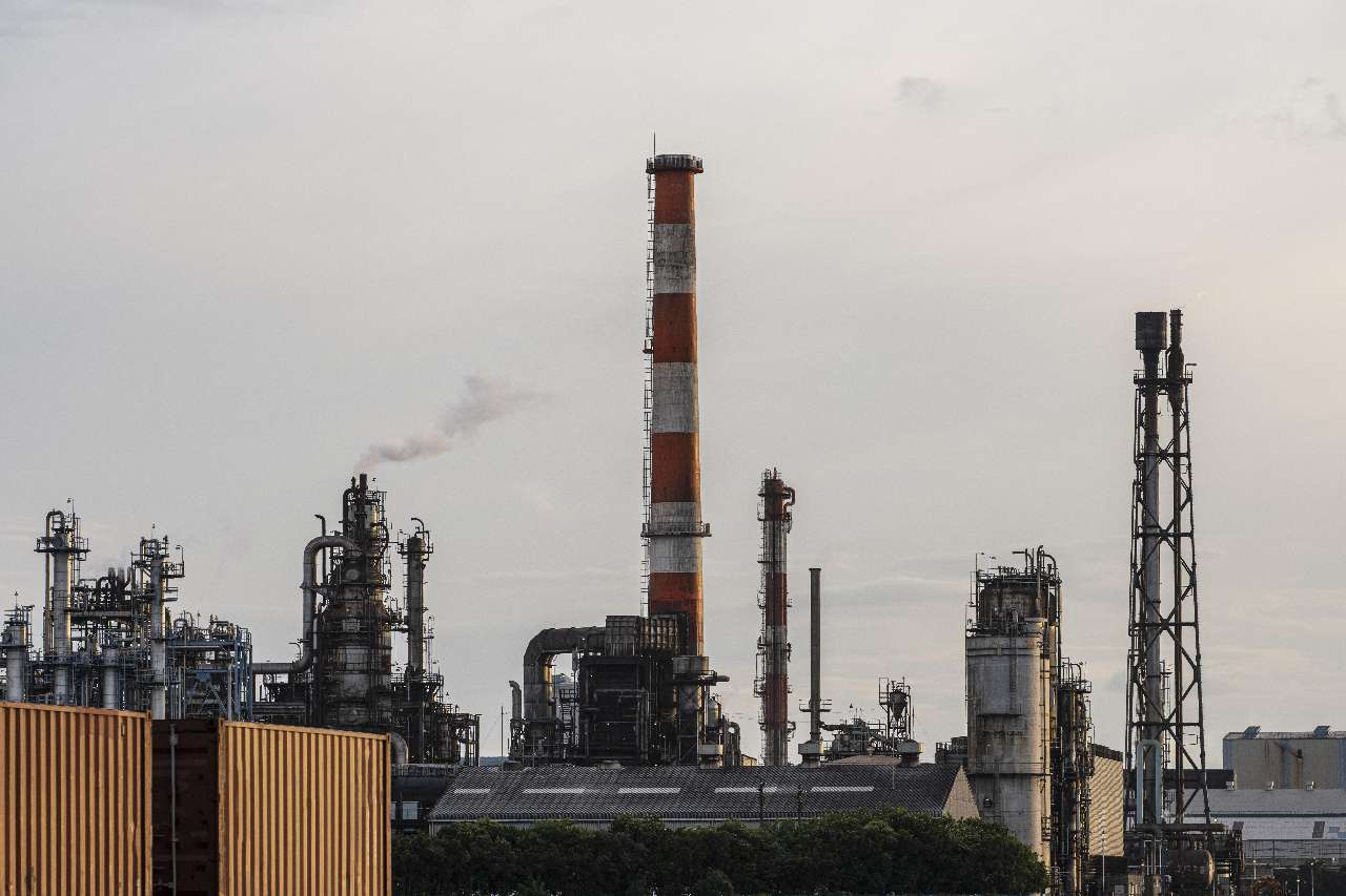 Спрос упал: предприятия Златоуста переходят в режим «неполная занятость»