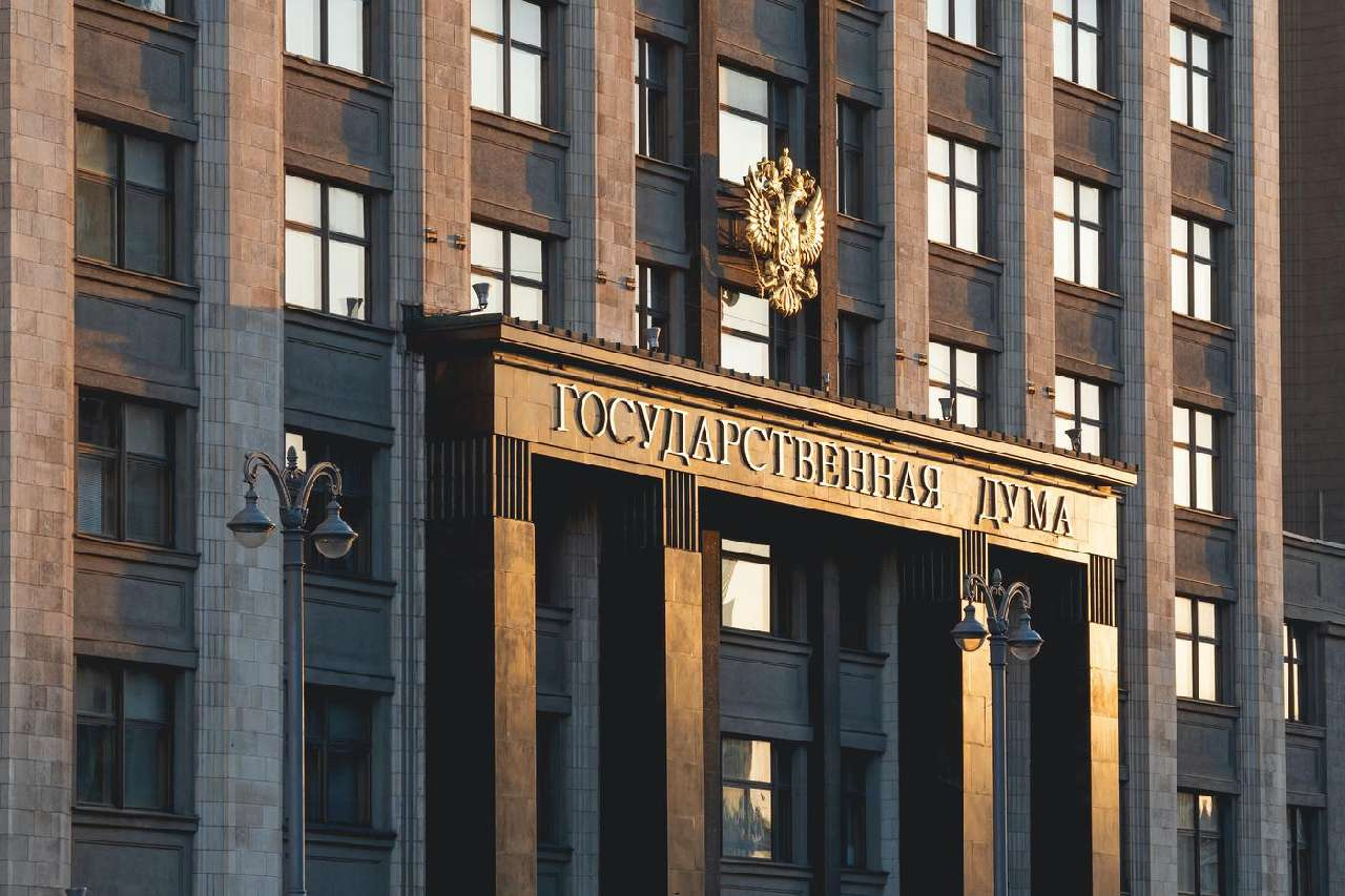 В Госдуме предложили отправить школьников на работу к родителям