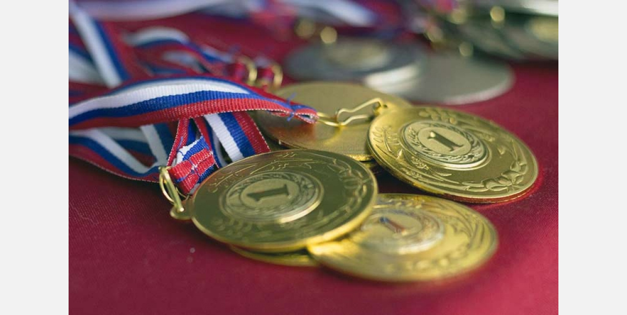 Золото и серебро: легкоатлеты из Златоуста стали триумфаторами Первенства УрФО