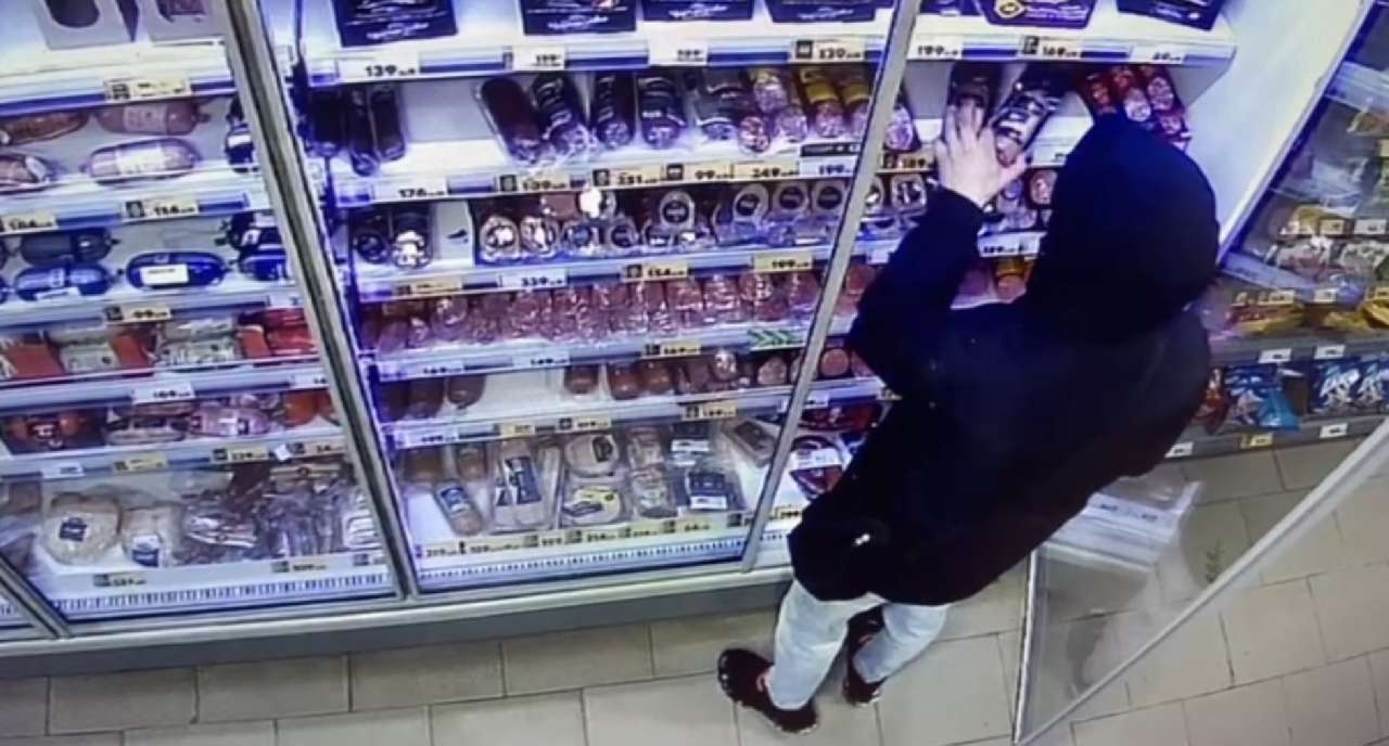 В Златоусте задержали серийного магазинного воришку