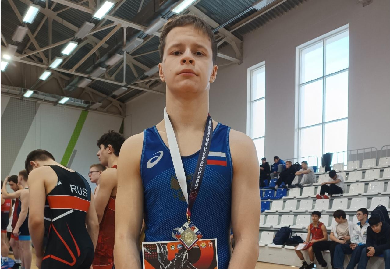 Златоустовец будет участвовать в первенстве России по греко‑римской борьбе