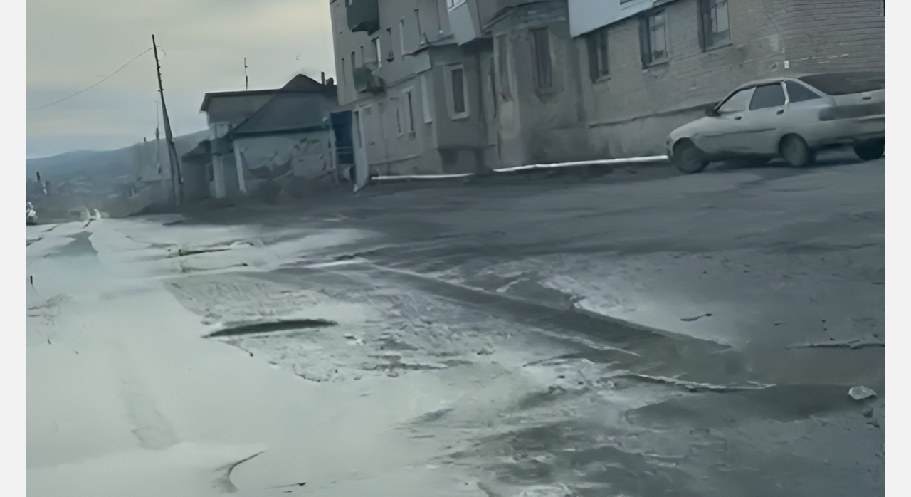 С одной из улиц Златоуста убрали воду