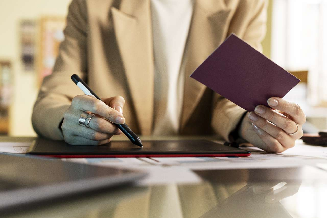 Больше 3500 жителей Челябинской области оштрафовали из-за паспорта