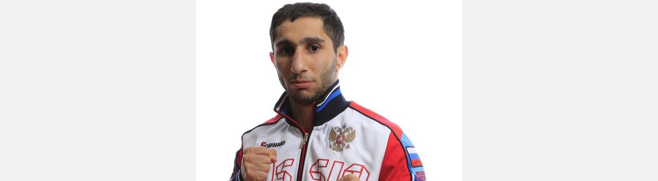 Златоустовец одержал первую победу на чемпионате мира по боксу
