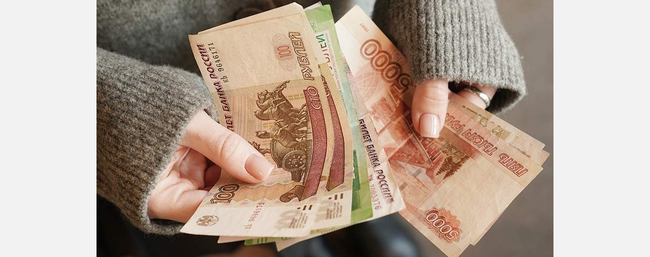 У жителей Златоуста начнут принимать заявления на «школьное» пособие
