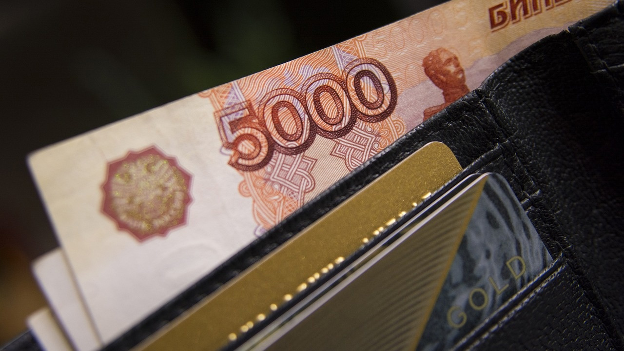 Всё выше и выше: средняя зарплата в Челябинской области установила очередной рекорд  