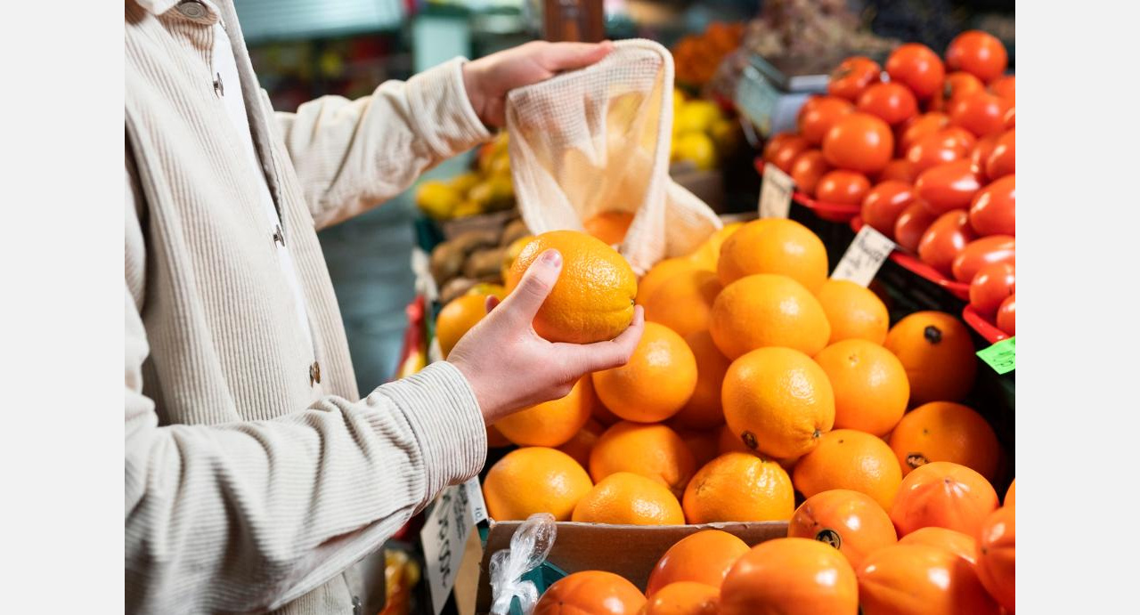 Закатки - лучше: жители Златоуста покупают фрукты и овощи с «химией» в нагрузку