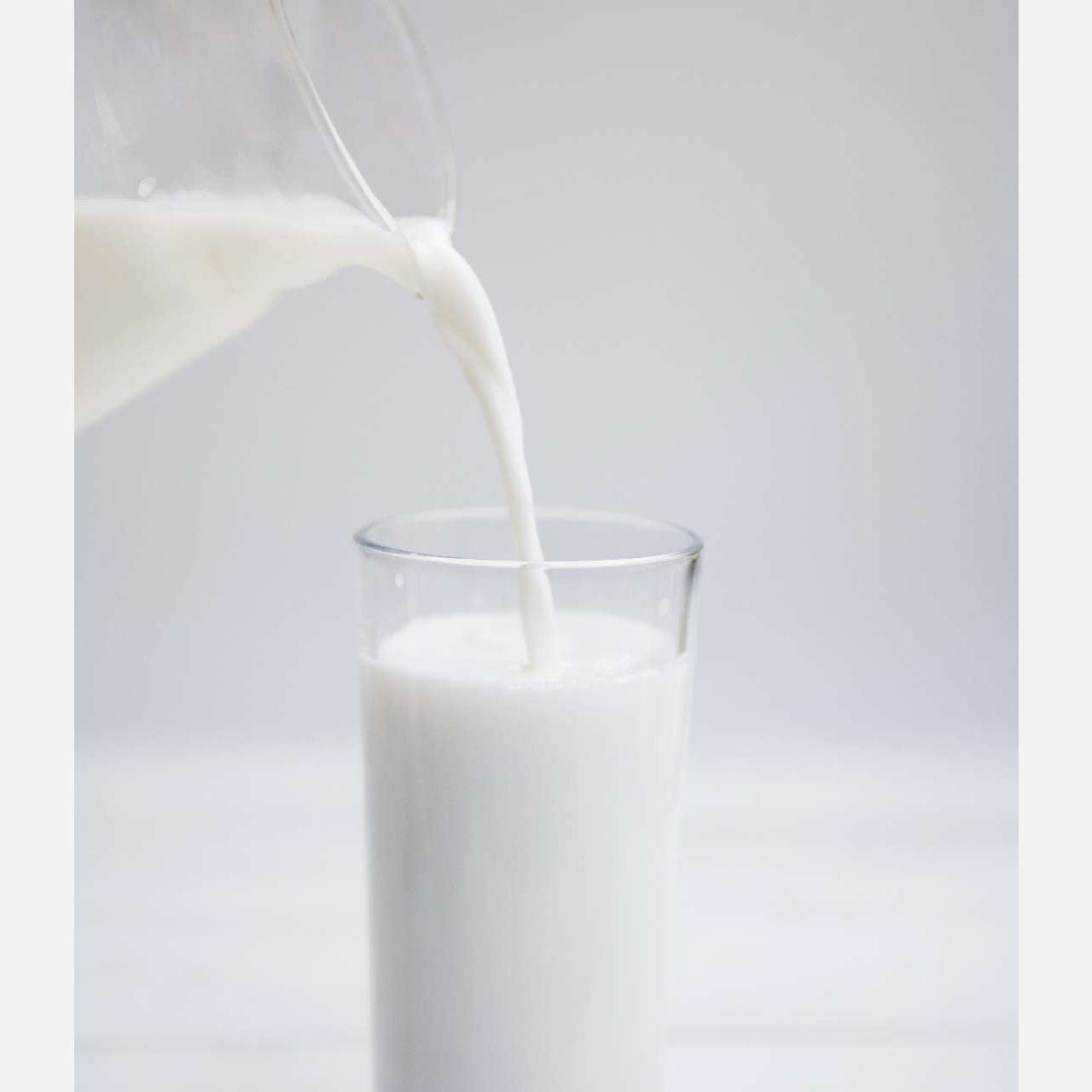 Пользы мало: что жители Златоуста предлагают на замену школьному молоку