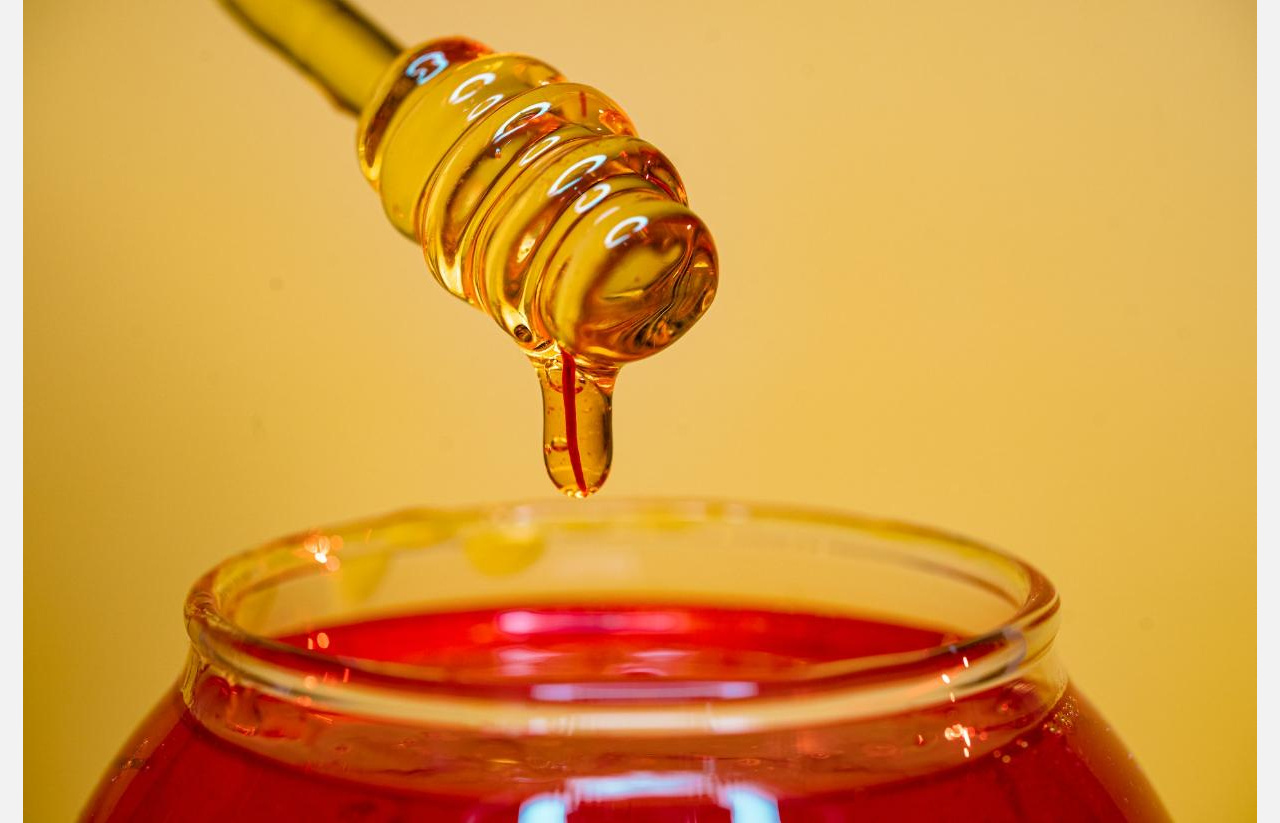 Сплошь липовый: 70 процентов мёда, который продают в Златоусте, - «сиропная» подделка