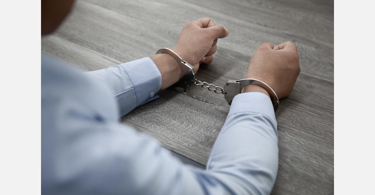 Житель Златоуста приехал в командировку и попался с «закладкой»