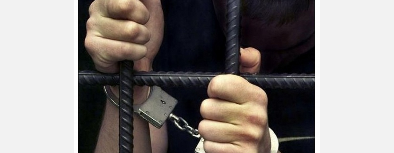 Златоустовца отправили за решётку за 12 краж из магазина и грабёж