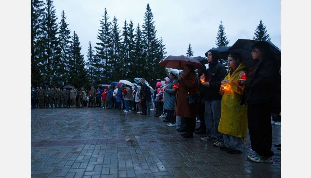Ненавижу всех: митинг в Златоусте испортил неадекватный «пикетчик»