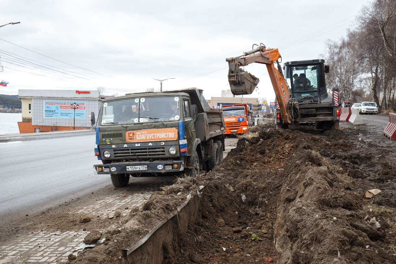 Ремонт подпорной стены в Златоусте провалился