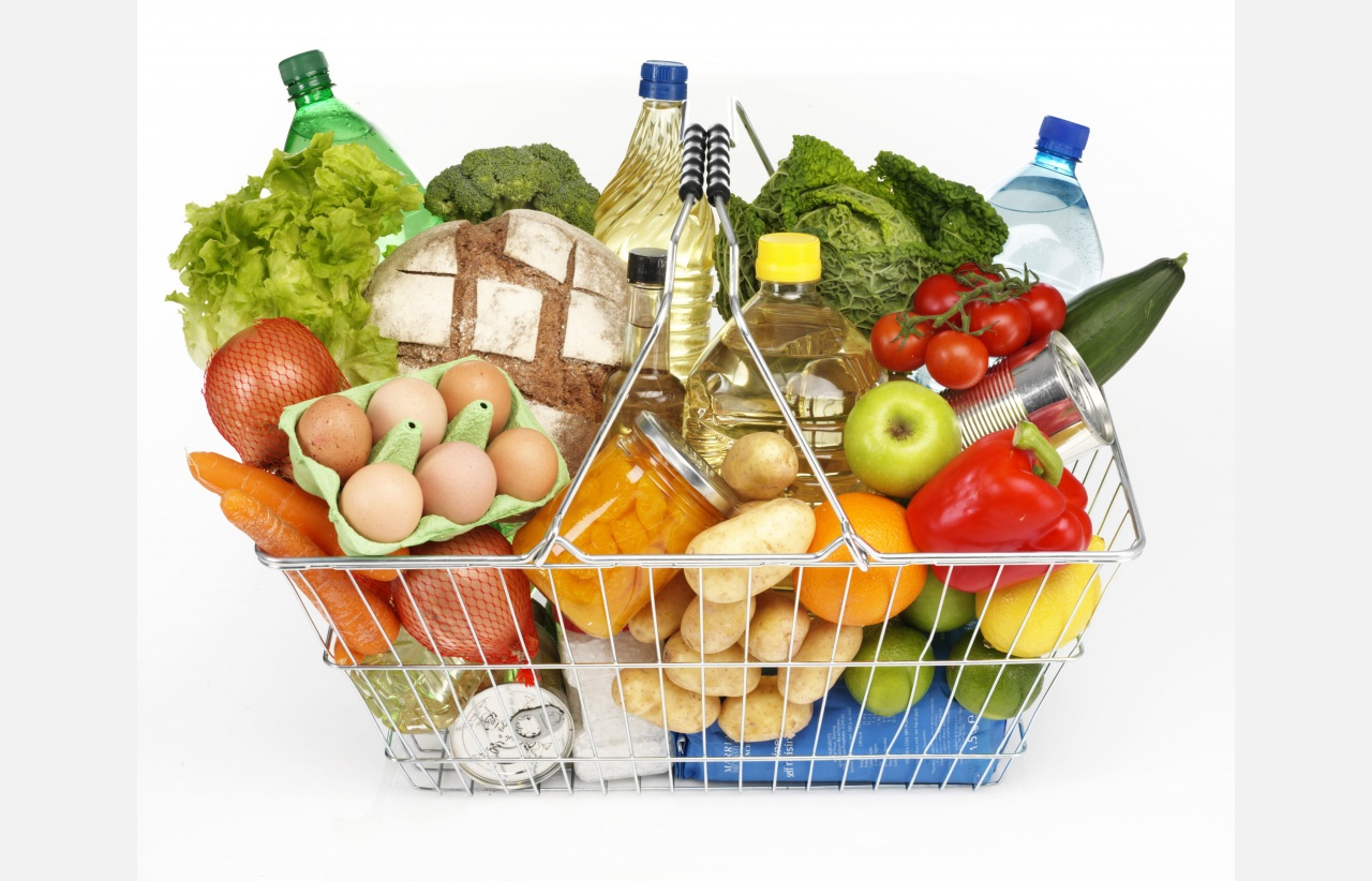 В дар от «Руси»: почти 600 жителям Златоуста вручили по 10 кило продуктов