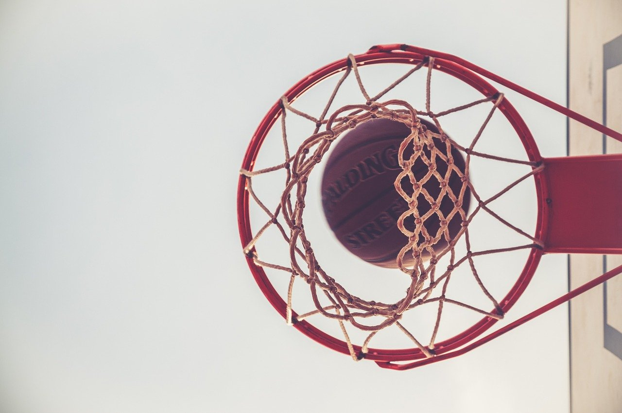 В Златоусте готовятся провести чемпионат города по баскетболу