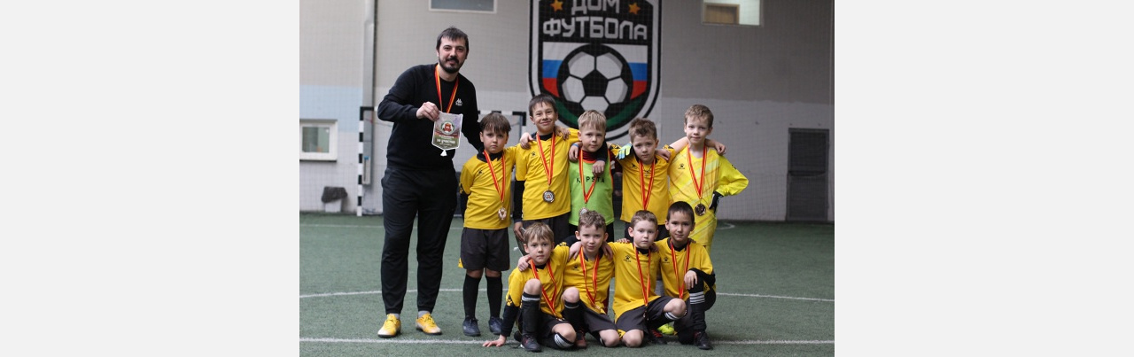 Юные златоустовские футболисты вошли в областной ТОП-10