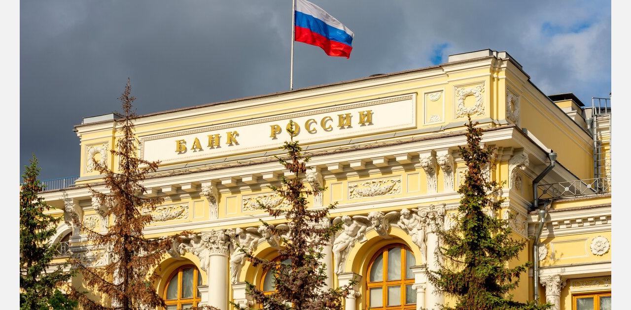 Денег не давать: Банк России назвал признаки подозрительного поведения клиентов