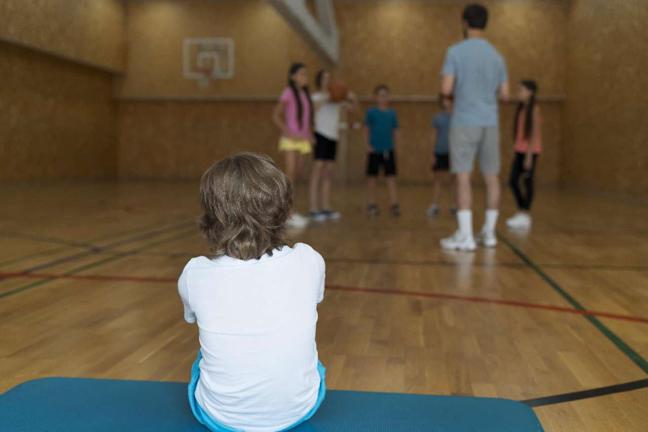 Всё сами: большинство жителей Челябинской области платят за детские занятия спортом