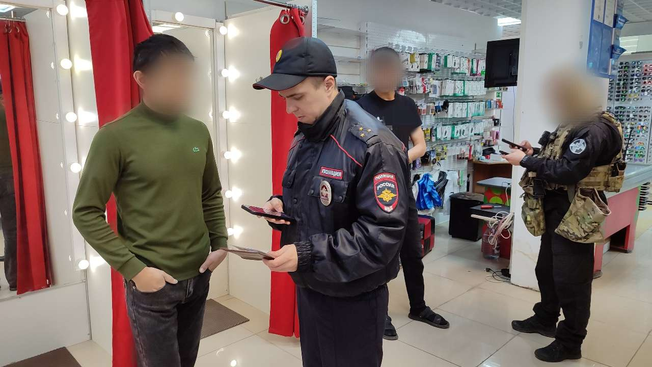 В Златоусте пресекли пять нарушений миграционного законодательства