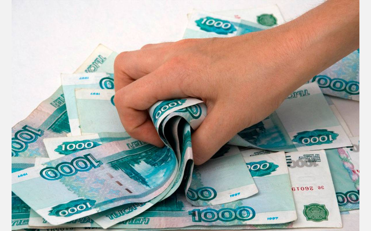 Ставки, суши и «паль»: за два дня мошенники обобрали жителей Златоуста на сотни тысяч