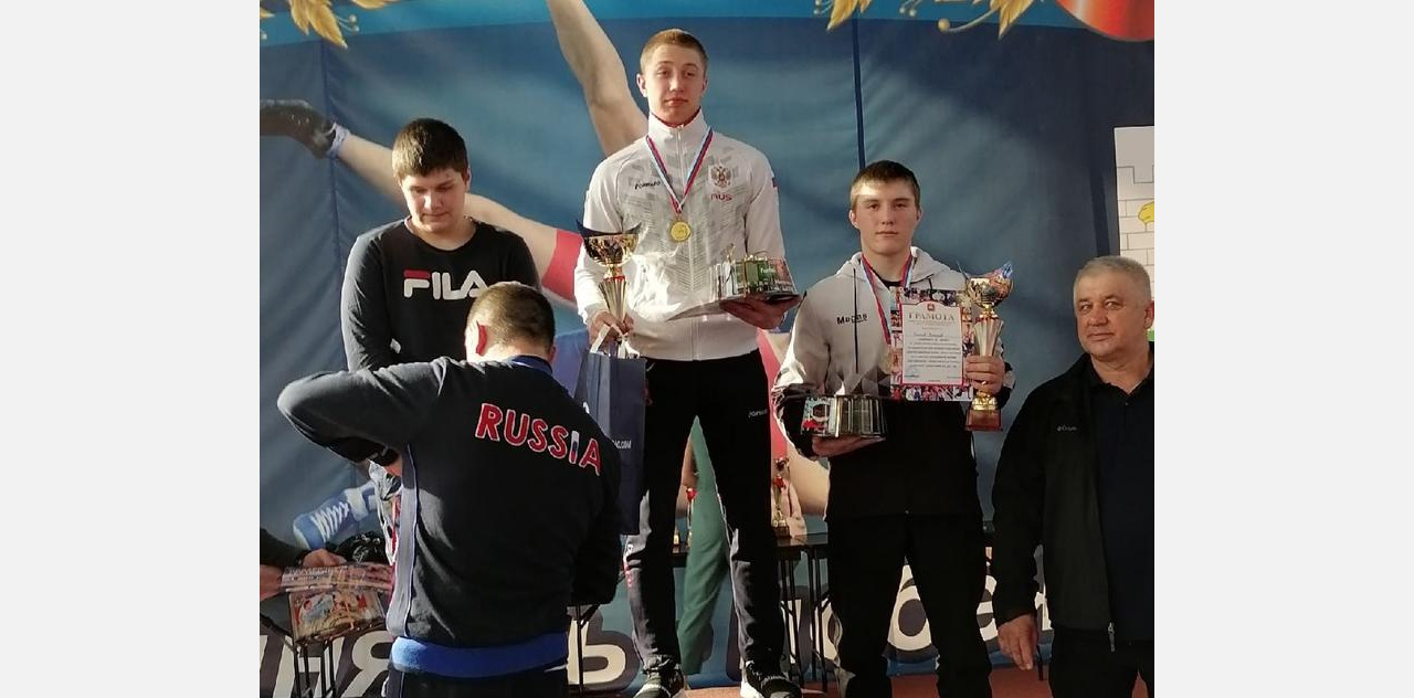 Победы как аргумент: ремонт нового спортзала для борцов Златоуста «потянул» на 3 миллиона