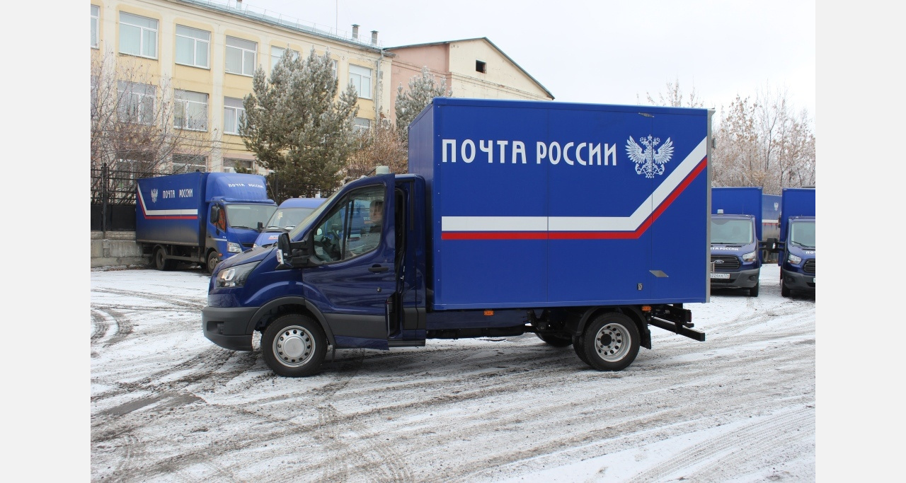Сиротам из Златоуста доставят новогодние подарки