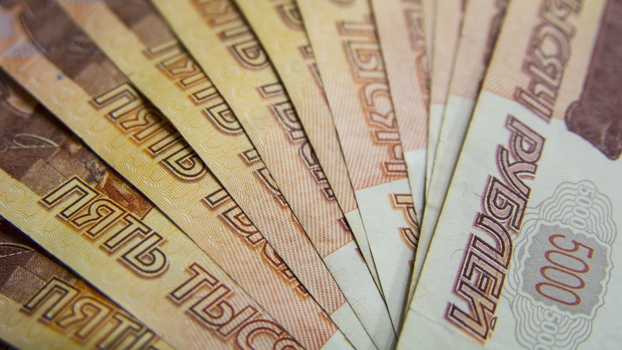 Минус 400 тысяч: жительница Златоуста отдала деньги мошенникам