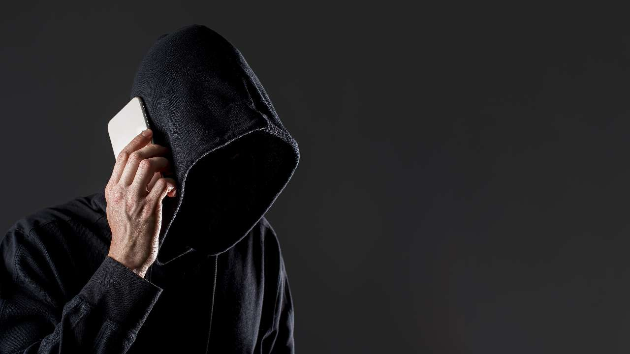 Ничего не нажимай: жителям Златоуста звонят лжеоператоры связи