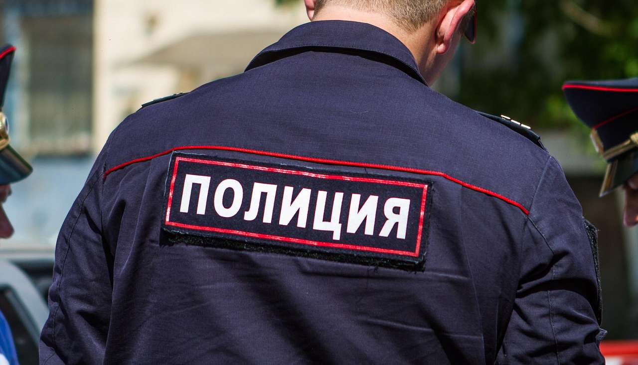 Не ведитесь: златоустовцам раздали «антимошеннические» памятки