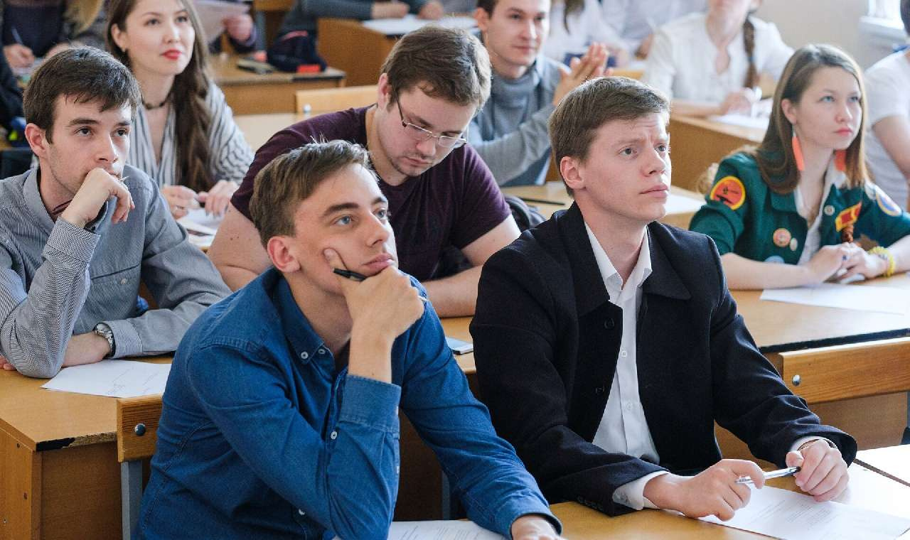 В Златоусте назовут ученика года