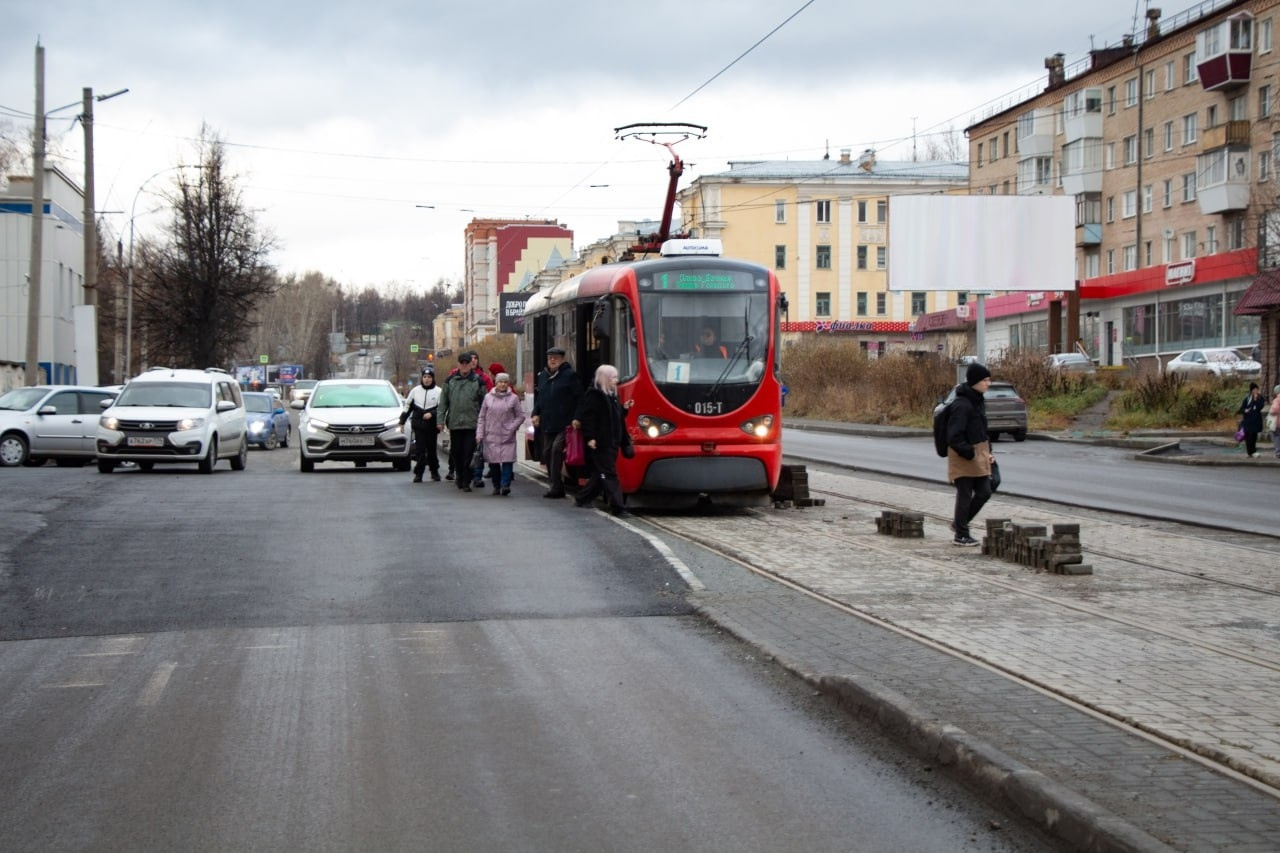 Просто шедевр: автомобилисты Златоуста в шоке от «лежачих» полицейских