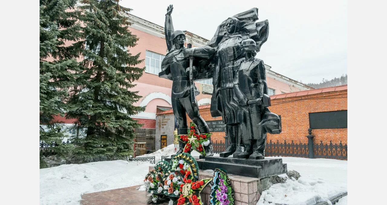 В России упростили ремонт памятников войны